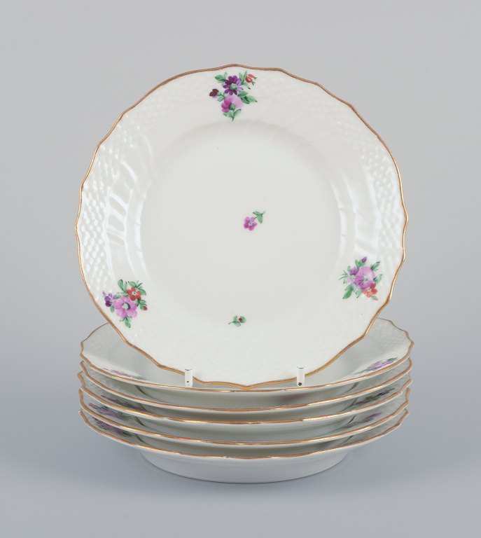 ロイヤルコペンハーゲンのArt Porcelain Collection Amazon.co.jp: ロイヤルコペンハーゲンのArt Porcelain