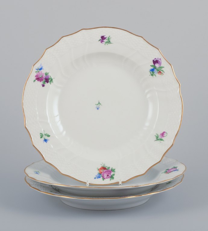 ロイヤルコペンハーゲンのArt Porcelain Collection Amazon.co.jp: ロイヤルコペンハーゲンのArt Porcelain