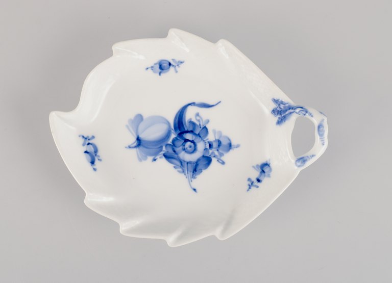 KAD ringen - Danish Porcelain Blue Flower braided Tableware * 8050-10 Milch  Pitcher 16 cm / 1 - Danish Porcelain Blue Flower braided Tableware *  8050-10 Milch Pitcher 16 cm / 1