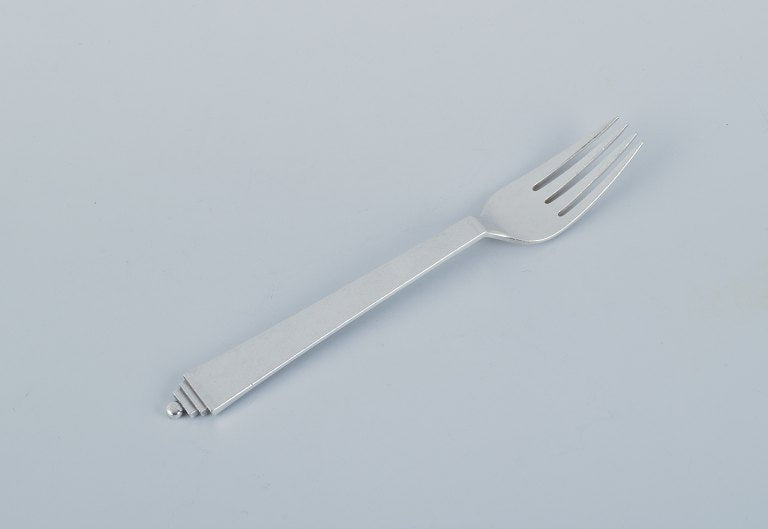 Georg Jensen Pyramid, a set of two dinner forks in sterling silver. – L ...