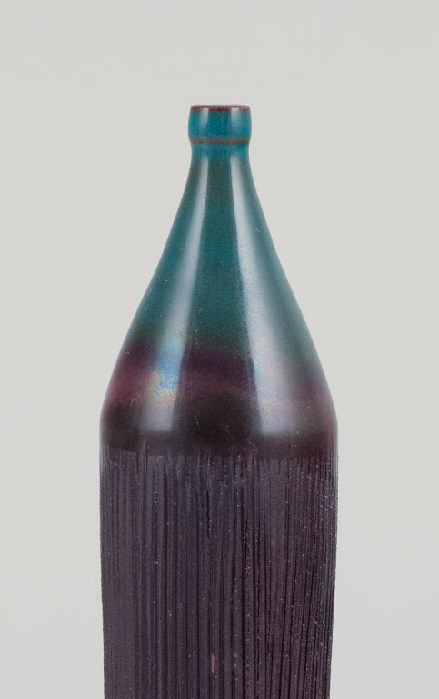 Sven Hofverberg, Swedish ceramist. Large and small unique