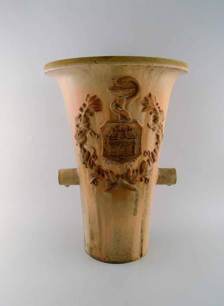 Arne Bang - a stoneware vase with folded rim